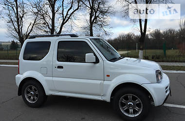 Внедорожник / Кроссовер Suzuki Jimny 2010 в 