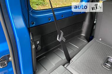 Позашляховик / Кросовер Suzuki Jimny 2021 в 