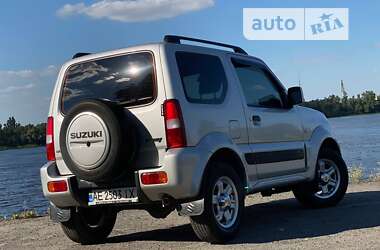 Позашляховик / Кросовер Suzuki Jimny 2018 в 