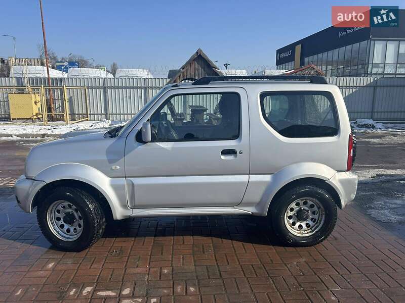 Внедорожник / Кроссовер Suzuki Jimny 2013 в 