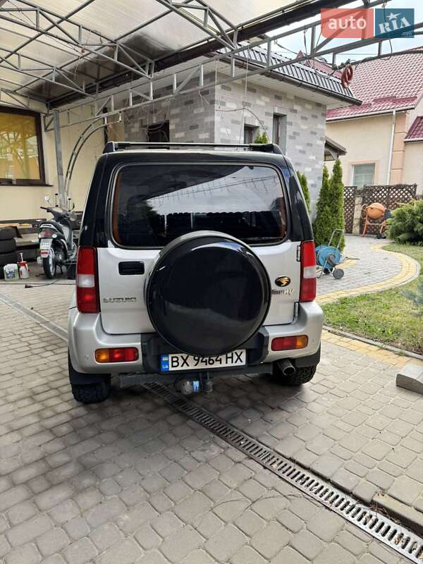 Внедорожник / Кроссовер Suzuki Jimny 2017 в Хмельницком