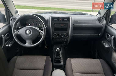 Внедорожник / Кроссовер Suzuki Jimny 2012 в 