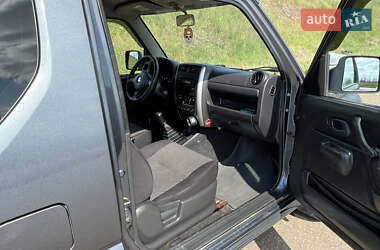 Внедорожник / Кроссовер Suzuki Jimny 2006 в 