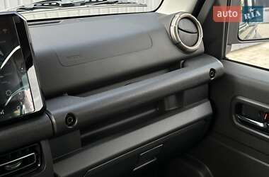 Внедорожник / Кроссовер Suzuki Jimny 2025 в 