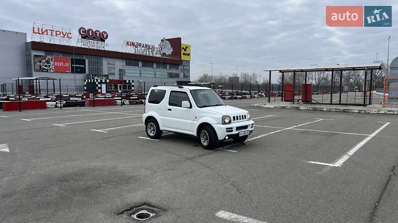 Внедорожник / Кроссовер Suzuki Jimny 2010 в Киеве
