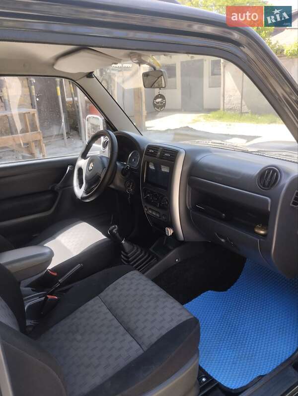 Внедорожник / Кроссовер Suzuki Jimny 2009 в Одессе фото 4 Внедорожник / Кроссовер Suzuki Jimny 2009 в Одессе