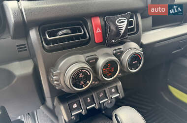 Внедорожник / Кроссовер Suzuki Jimny 2024 в 