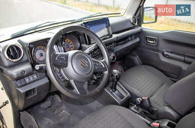 Внедорожник / Кроссовер Suzuki Jimny 2020 в 