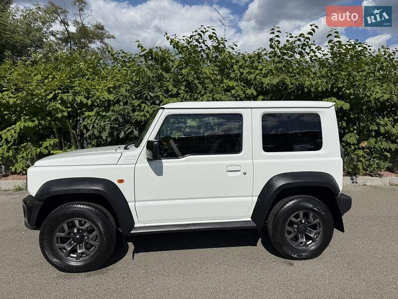 Внедорожник / Кроссовер Suzuki Jimny 2019 в Киеве