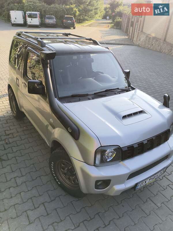 Внедорожник / Кроссовер Suzuki Jimny 2017 в Хмельницком