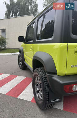 Внедорожник / Кроссовер Suzuki Jimny 2021 в 