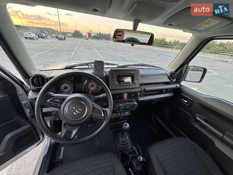 Внедорожник / Кроссовер Suzuki Jimny 2022 в Киеве