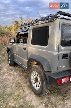 Внедорожник / Кроссовер Suzuki Jimny 2022 в 