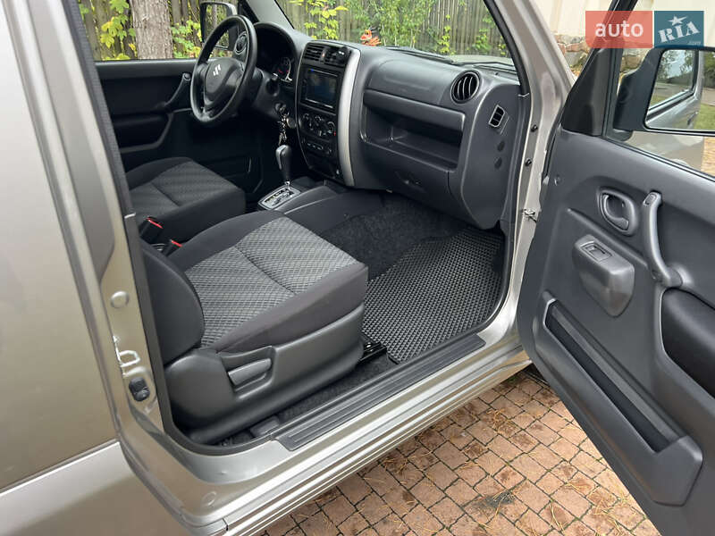 Внедорожник / Кроссовер Suzuki Jimny 2015 в Киеве фото 64 Внедорожник / Кроссовер Suzuki Jimny 2015 в Киеве