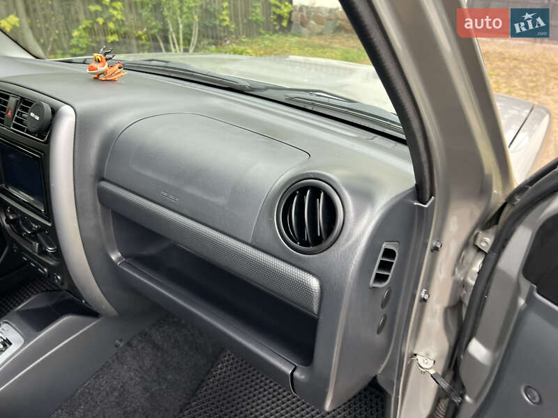 Внедорожник / Кроссовер Suzuki Jimny 2015 в Киеве фото 71 Внедорожник / Кроссовер Suzuki Jimny 2015 в Киеве