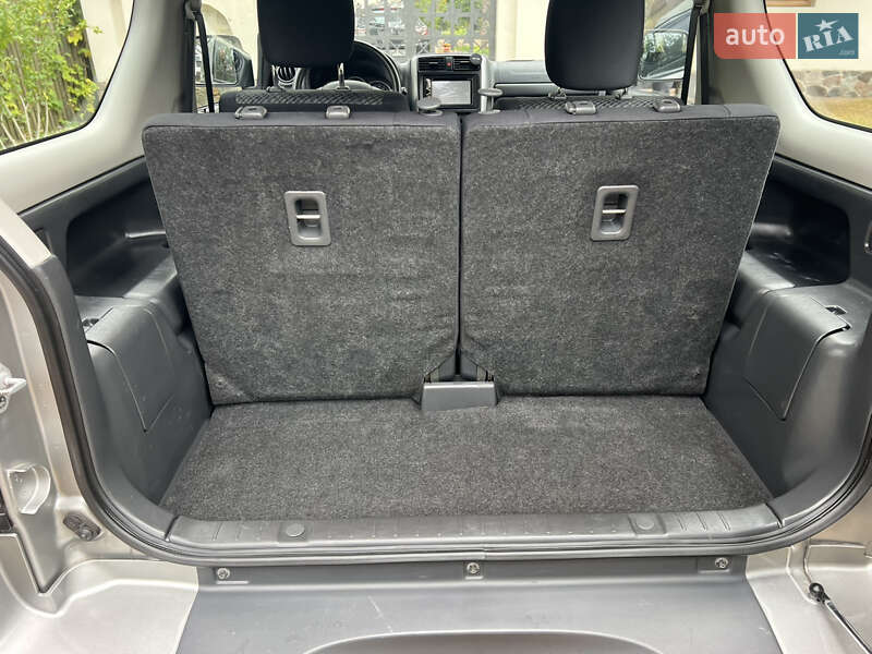 Внедорожник / Кроссовер Suzuki Jimny 2015 в Киеве фото 116 Внедорожник / Кроссовер Suzuki Jimny 2015 в Киеве