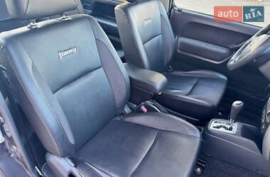 Внедорожник / Кроссовер Suzuki Jimny 2011 в 