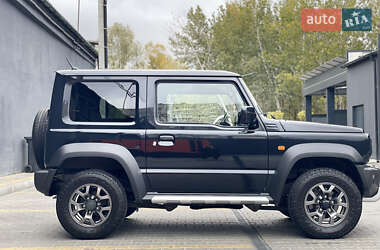 Позашляховик / Кросовер Suzuki Jimny 2019 в 