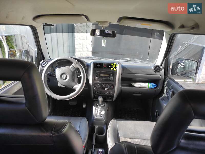 Внедорожник / Кроссовер Suzuki Jimny 2008 в Ужгороде фото 5 Внедорожник / Кроссовер Suzuki Jimny 2008 в Ужгороде