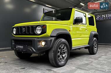 Позашляховик / Кросовер Suzuki Jimny 2019 в 