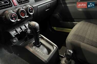 Позашляховик / Кросовер Suzuki Jimny 2019 в 