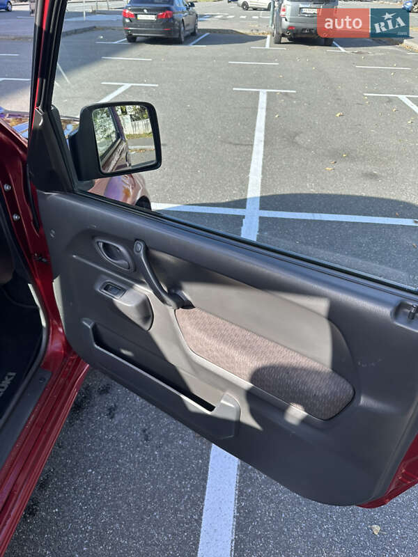 Позашляховик / Кросовер Suzuki Jimny 2006 в Києві