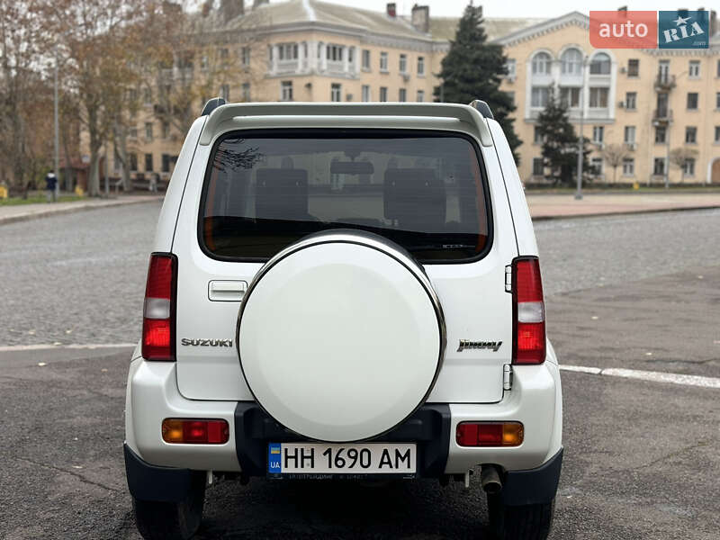 Внедорожник / Кроссовер Suzuki Jimny 2014 в Черноморске фото 5 Внедорожник / Кроссовер Suzuki Jimny 2014 в Черноморске