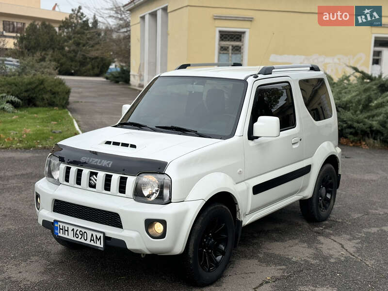 Внедорожник / Кроссовер Suzuki Jimny 2014 в Черноморске фото 11 Внедорожник / Кроссовер Suzuki Jimny 2014 в Черноморске