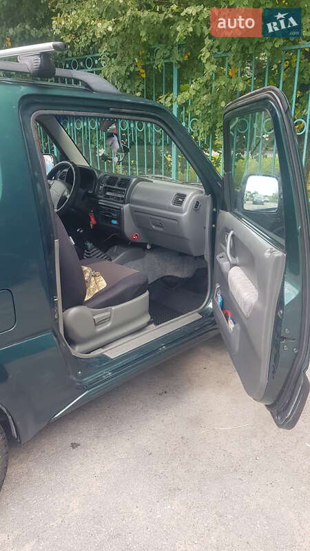 Позашляховик / Кросовер Suzuki Jimny 1999 в Житомирі