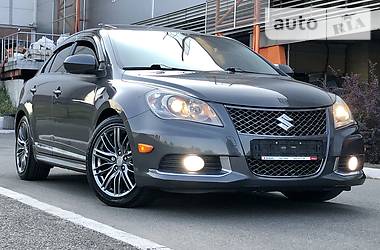 Седан Suzuki Kizashi 2011 в Киеве