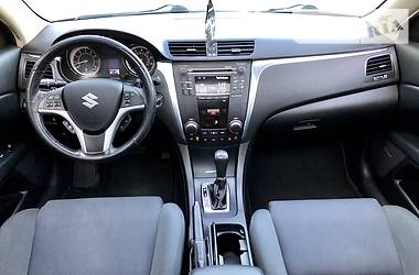 Седан Suzuki Kizashi 2011 в Киеве