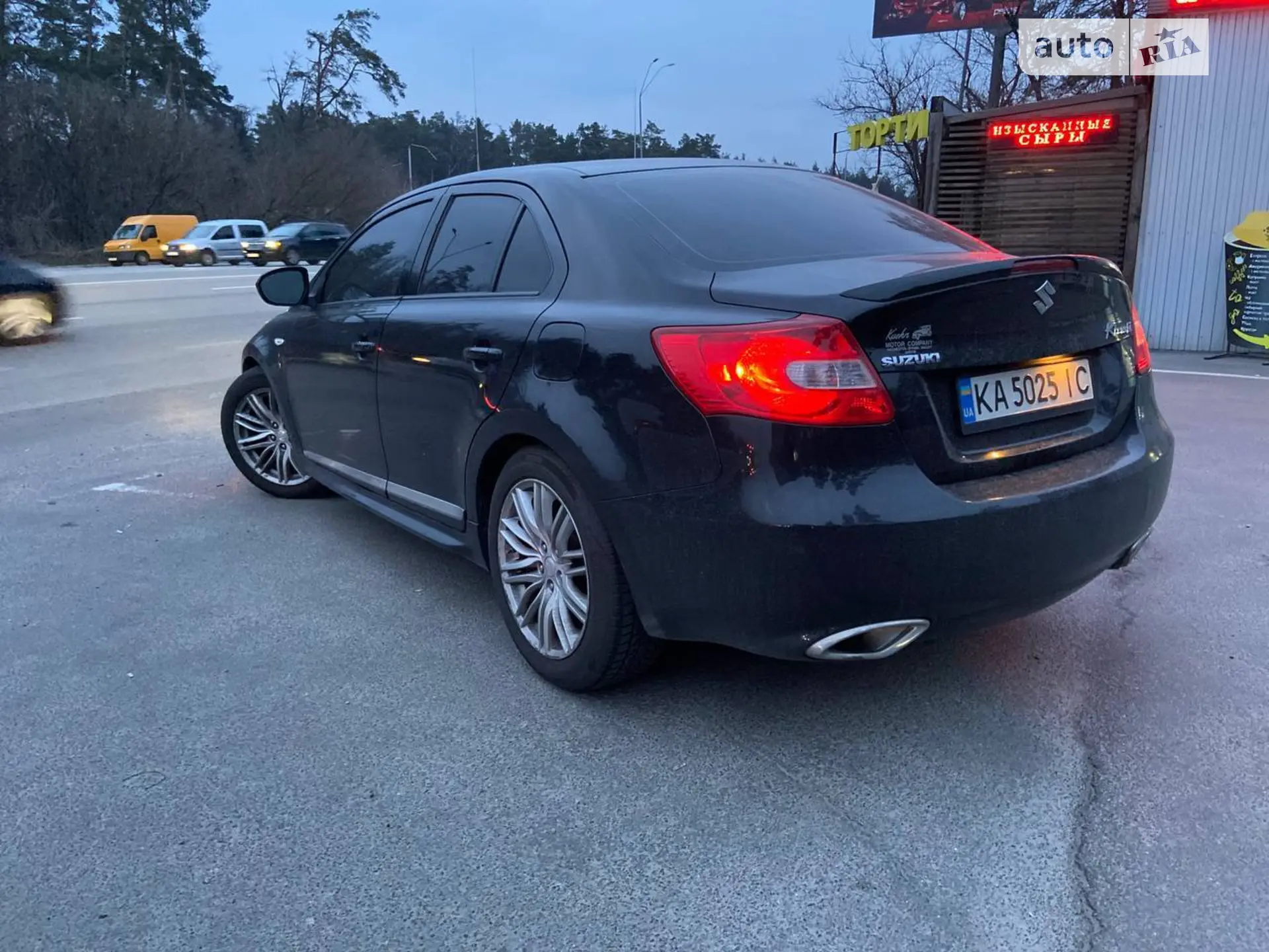 2011 Suzuki Kizashi - мініатюра 12