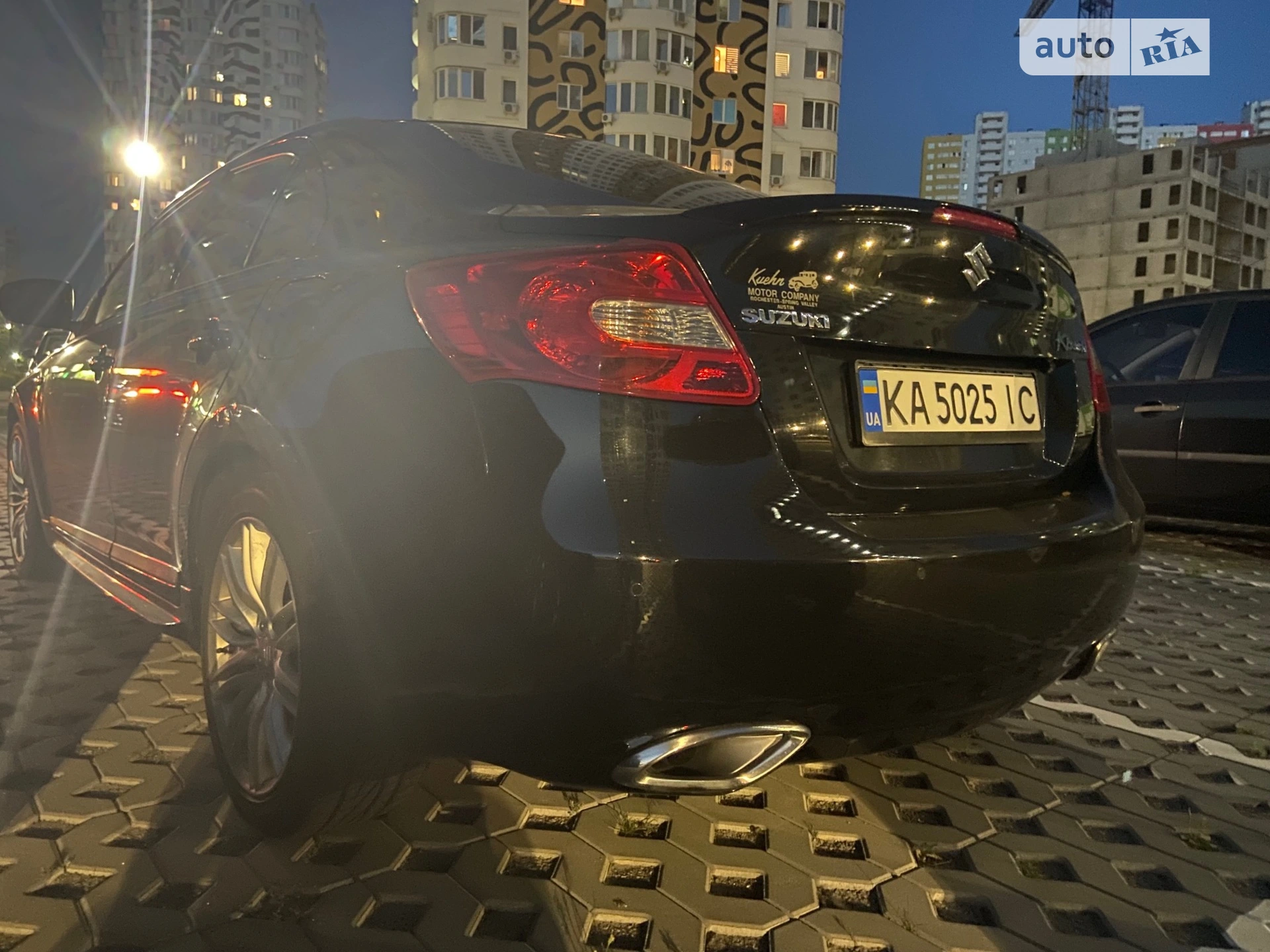 2011 Suzuki Kizashi - мініатюра 17
