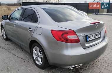 Седан Suzuki Kizashi 2010 в Радехові