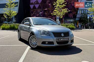 Седан Suzuki Kizashi 2011 в Киеве