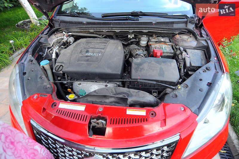 Седан Suzuki Kizashi 2010 в Рівному