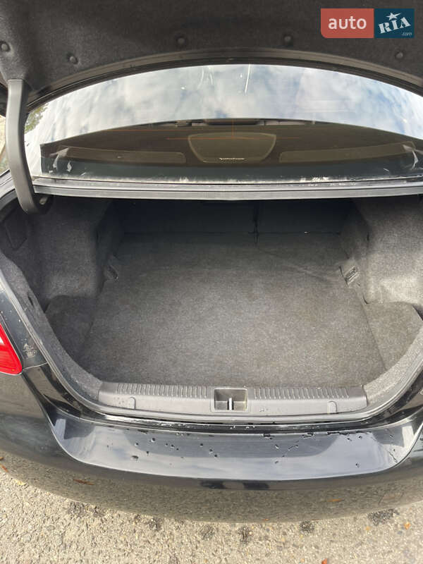 Седан Suzuki Kizashi 2010 в Вознесенске фото 18 Седан Suzuki Kizashi 2010 в Вознесенске