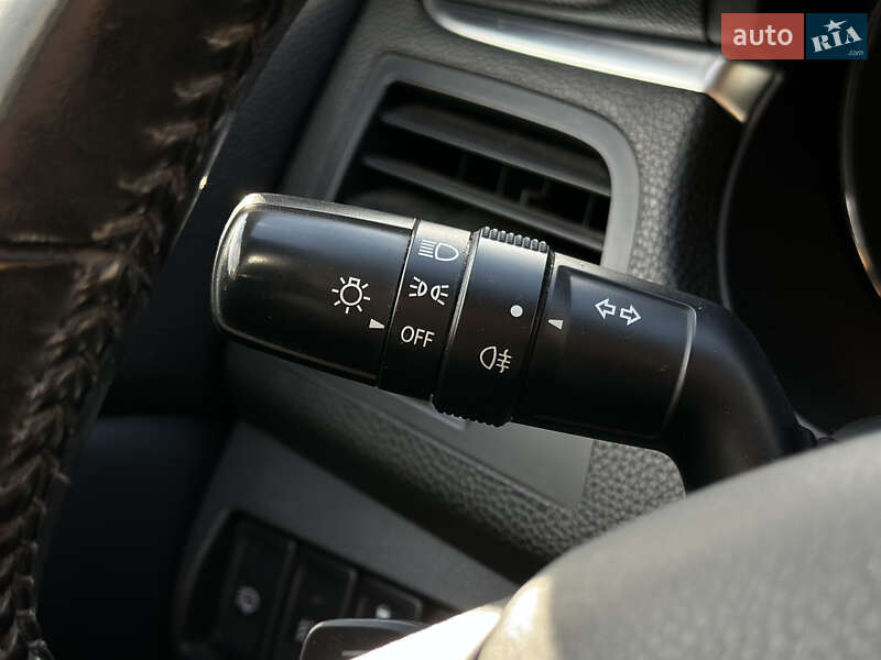 Седан Suzuki Kizashi 2010 в Шептицькому