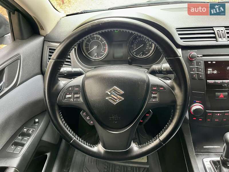 Седан Suzuki Kizashi 2012 в Киеве