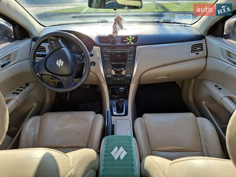 Седан Suzuki Kizashi 2011 в Ирпене