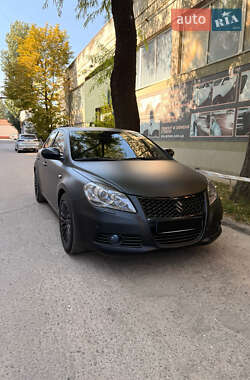 Седан Suzuki Kizashi 2012 в Днепре
