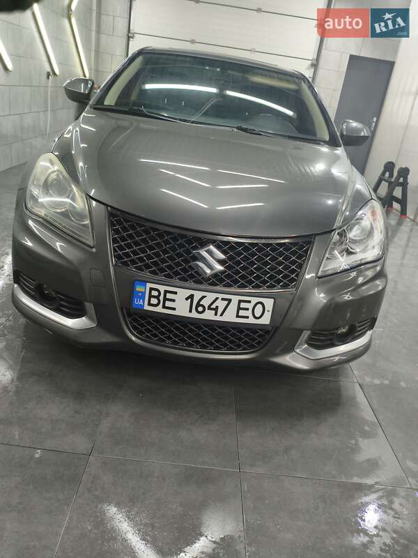 2011 Suzuki Kizashi, VIN JS2RF9A68C6100271:plate — фото 1 (autoria)