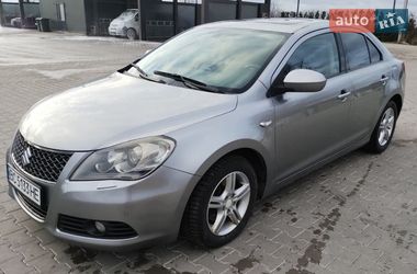 Седан Suzuki Kizashi 2010 в Радехове