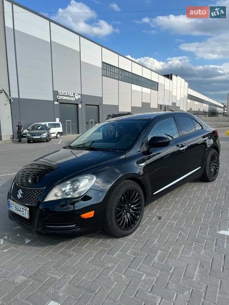 Suzuki Kizashi 2012