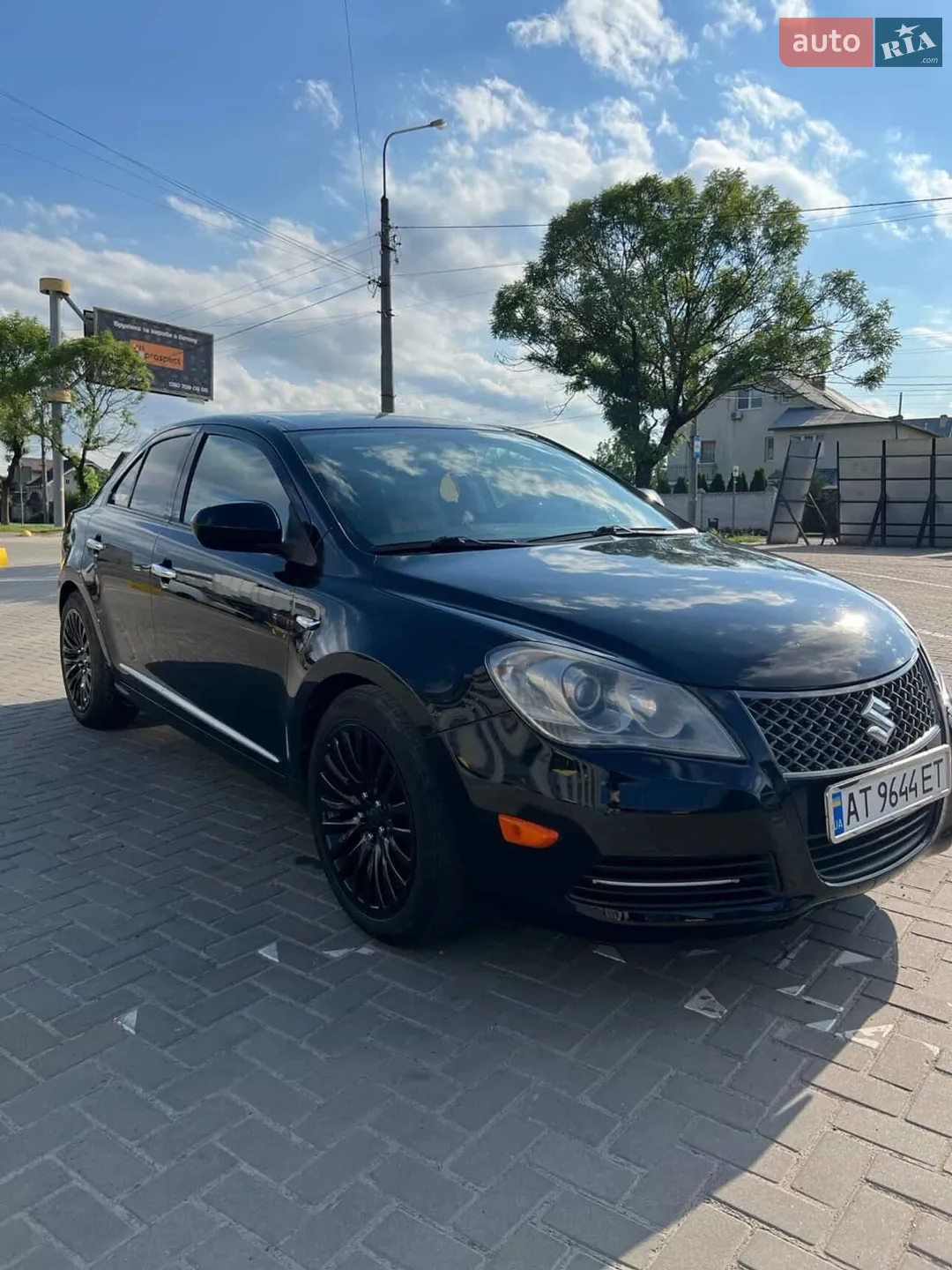 2012 Suzuki Kizashi - мініатюра 4