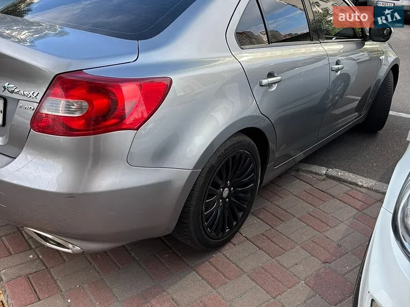 Suzuki Kizashi