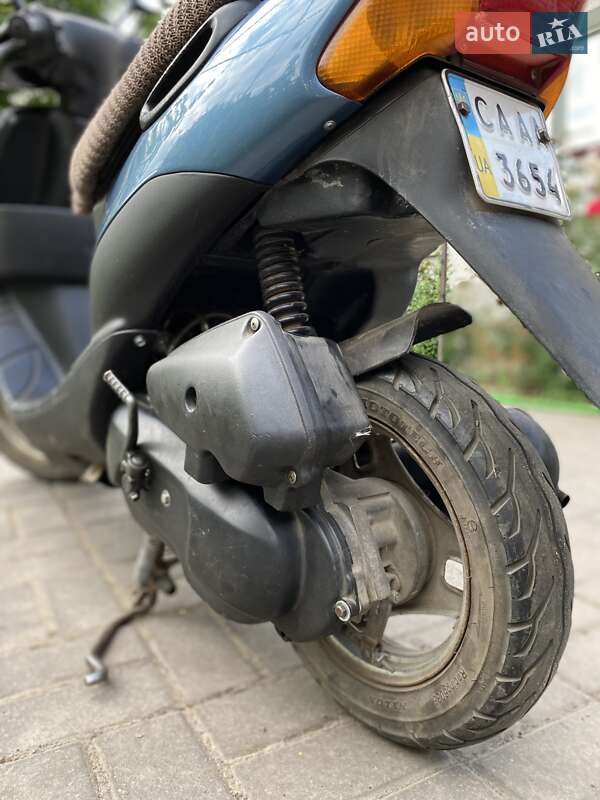 Скутер Suzuki Lets 2 2000 в Шполе