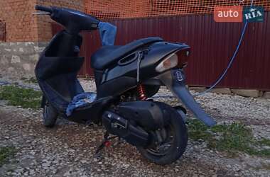 Скутер Suzuki Lets 2 2000 в Гусятині