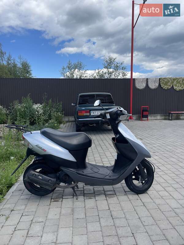 Скутер Suzuki Lets 2 2012 в Отынии
