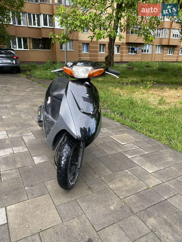 Мопеди Suzuki Lets 2 2002 в Рівному